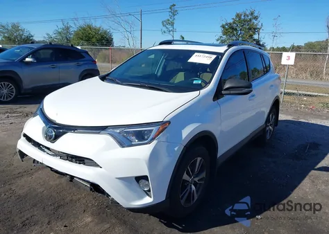 2018 Toyota Rav4 Xle from USA, damaged, VIN 2T3RFREV2JW754142